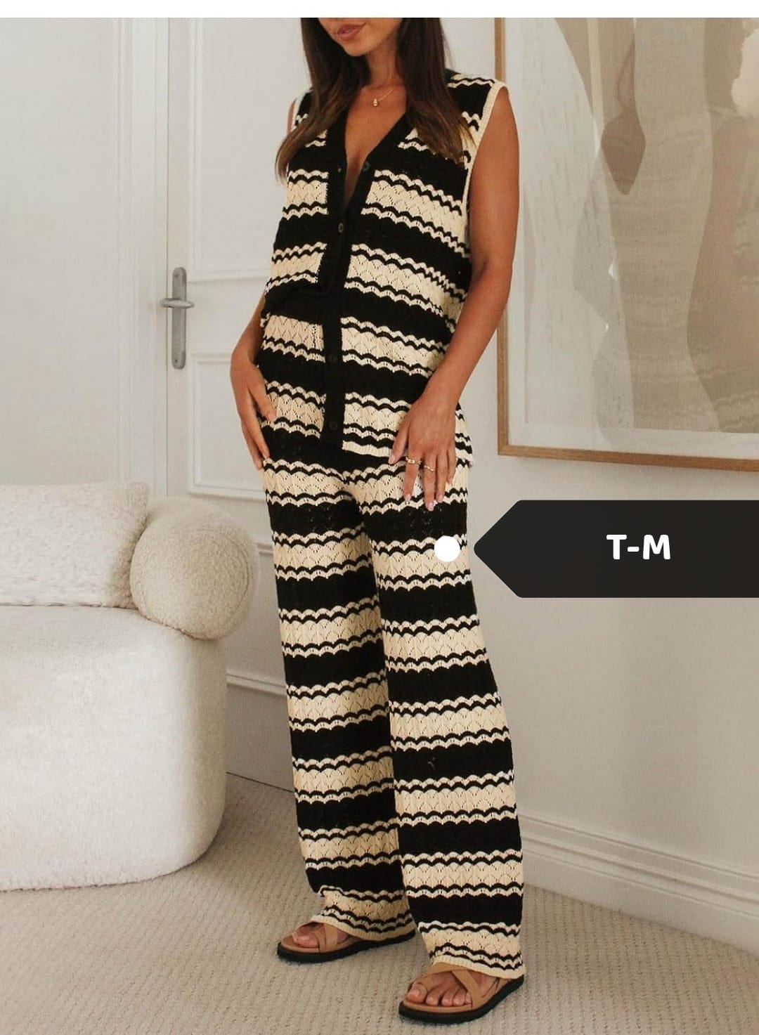 Conjunto tejido a rayas chaleco y pantalón ancho